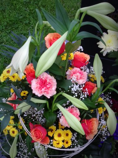 Trauerfloristik - Blumenladen Natur Pur Erfurt Niedernissa Trauerfloristik - Blumenladen Natur Pur Erfurt Niedernissa