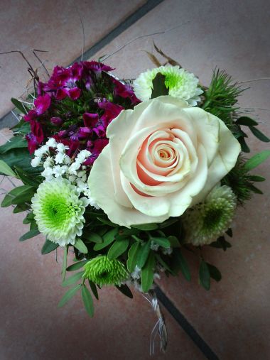 Kränze, Gestecke und Trockenfloristik - Blumenladen Natur Pur - Erfurt Niedernissa Kränze, Gestecke und Trockenfloristik - Blumenladen Natur Pur - Erfurt Niedernissa